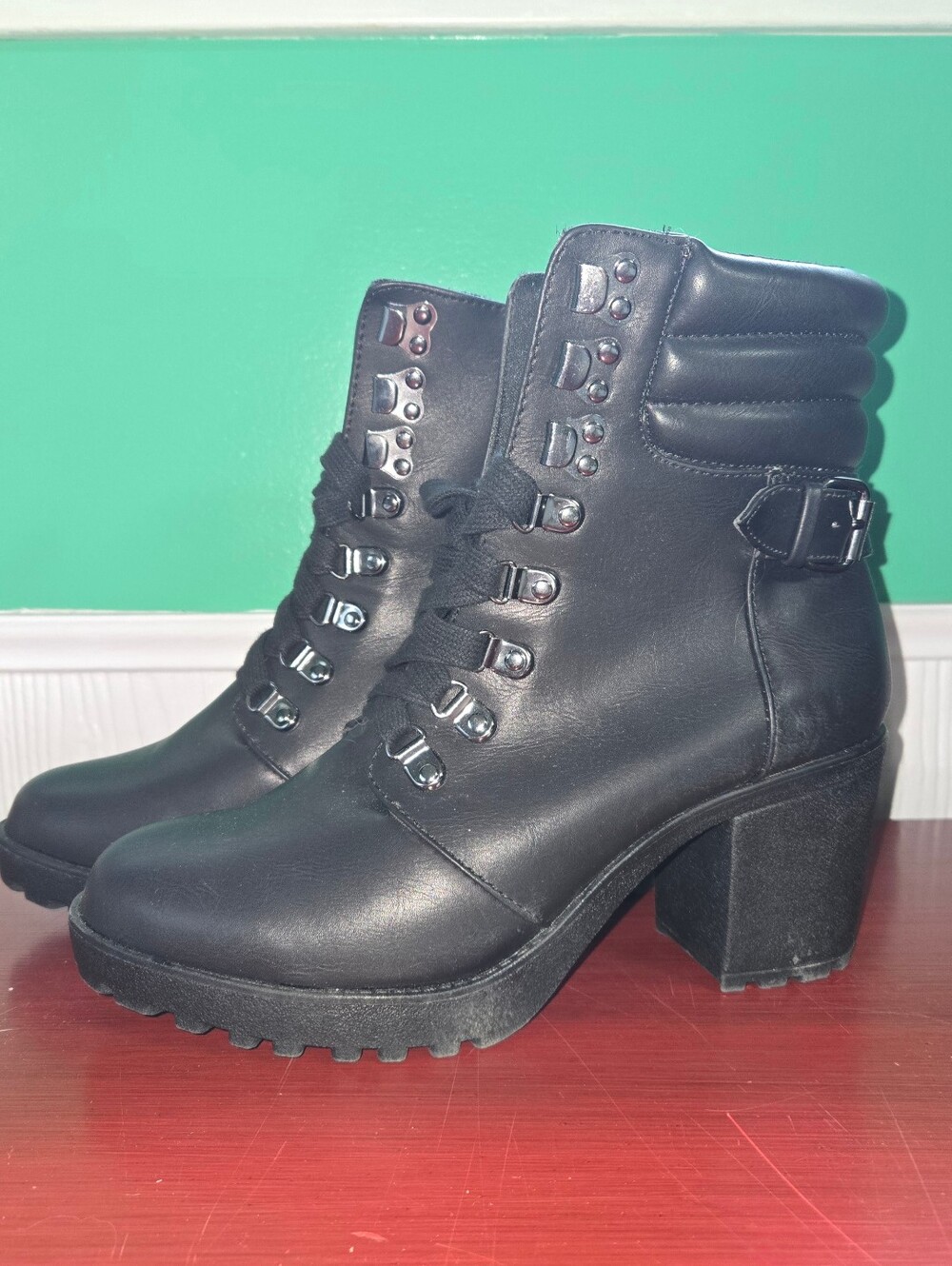 MIA Annamaria Black Side Zip Vegan Leather Lug Sole Combat Boot Sz 10